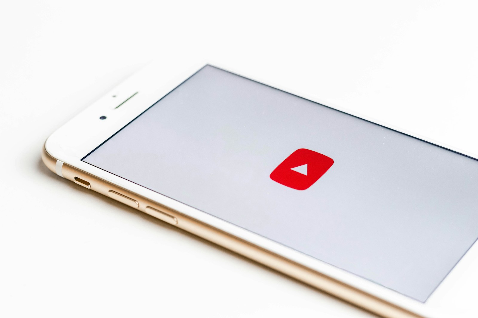 Buy 1000 YouTube Comments – Custom, Random, Emoji | India, USA & Worldwide